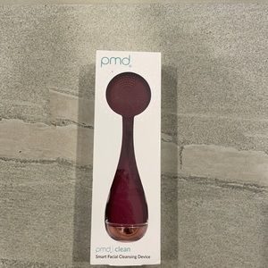 NWT PMD smart facial cleansing device